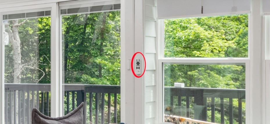 Living room fan and light remote location